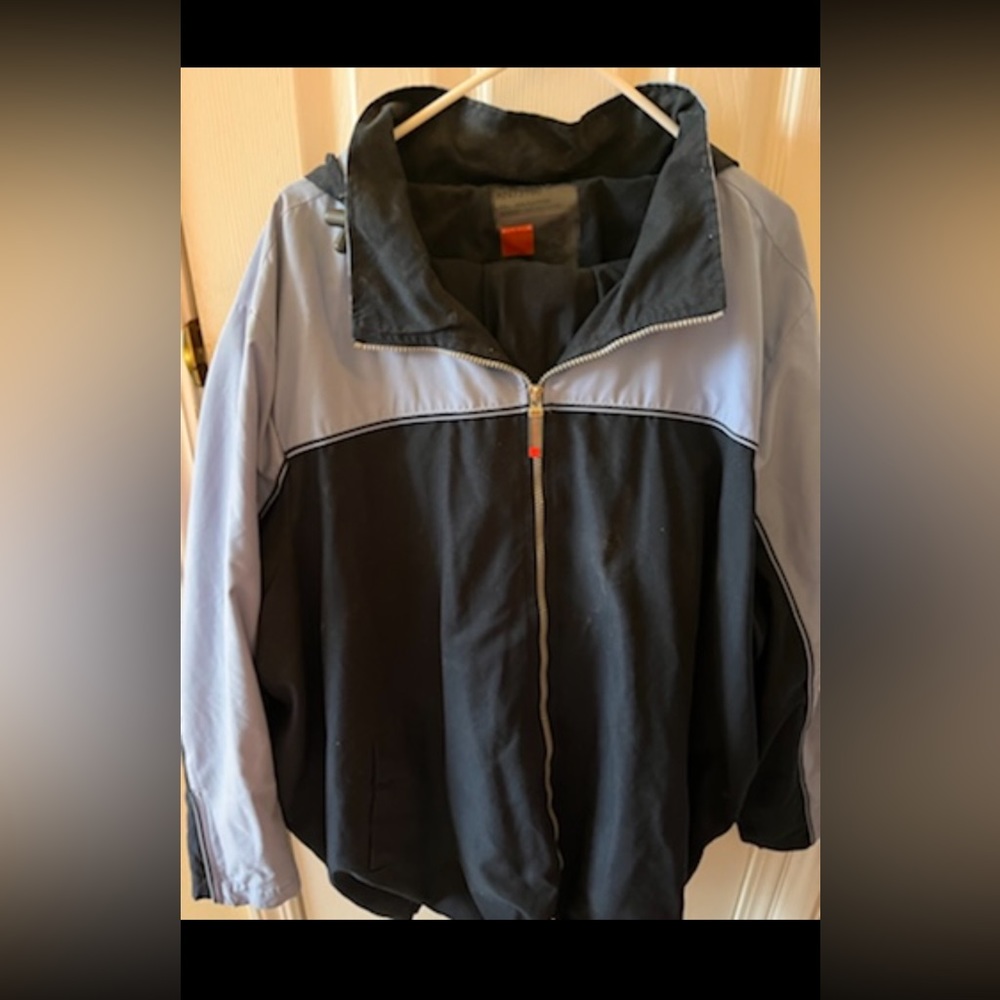 Ladies tracksuit size 30/32